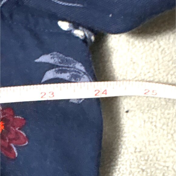 Hatley Womens Navy Floral Button-Up Shirt L Long sleeve Oversized Cottage Boho - Picture 6 of 7